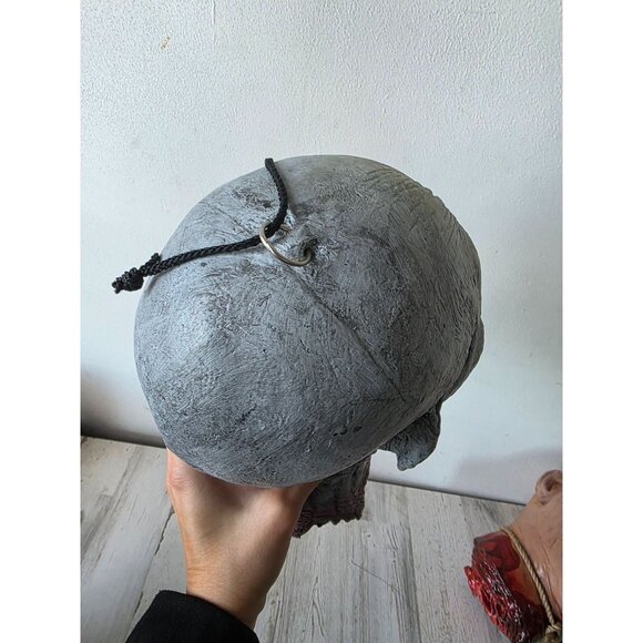Vintage zombie head beheaded hanging Halloween prop life like life-size realisti - Picture 11 of 11
